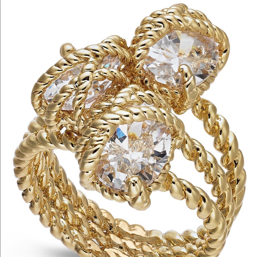 Beautiful gold rope Diamond trio ring
